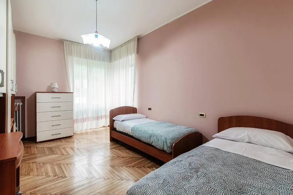 La Rosa Del Lago - Aqua Apartments コモ イタリア